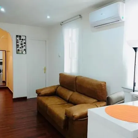 Plaza Espana - Comodo Y Luminoso Con Balcon Y Wifi Apartman *