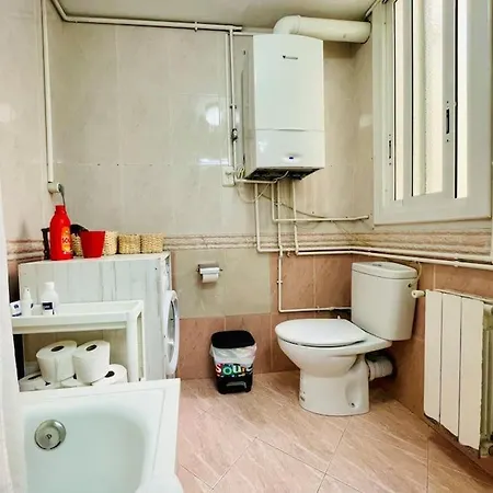 Plaza Espana - Comodo Y Luminoso Con Balcon Y Wifi * Barcelona