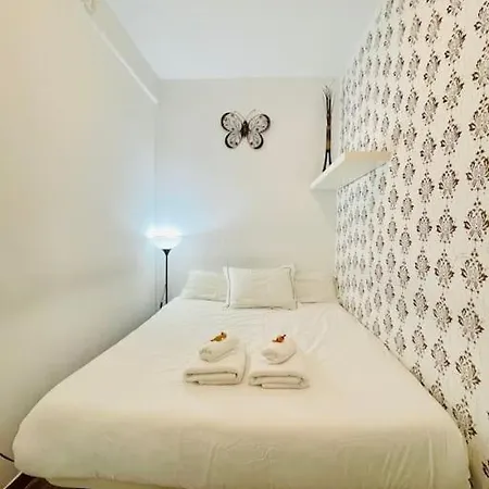 Plaza Espana - Comodo Y Luminoso Con Balcon Y Wifi Apartman *