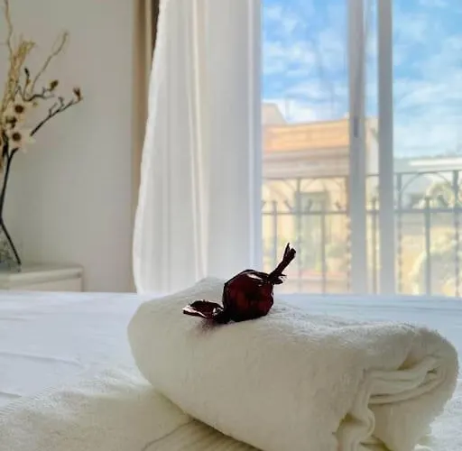 شقة Plaza Espana - And Quiet 2br For Couples, Families And Events