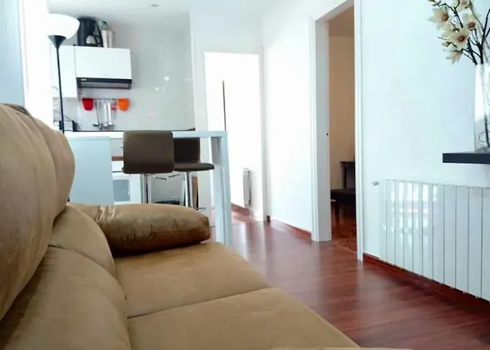 Plaza Espana - And Quiet 2br For Couples, Families And Events برشلونة